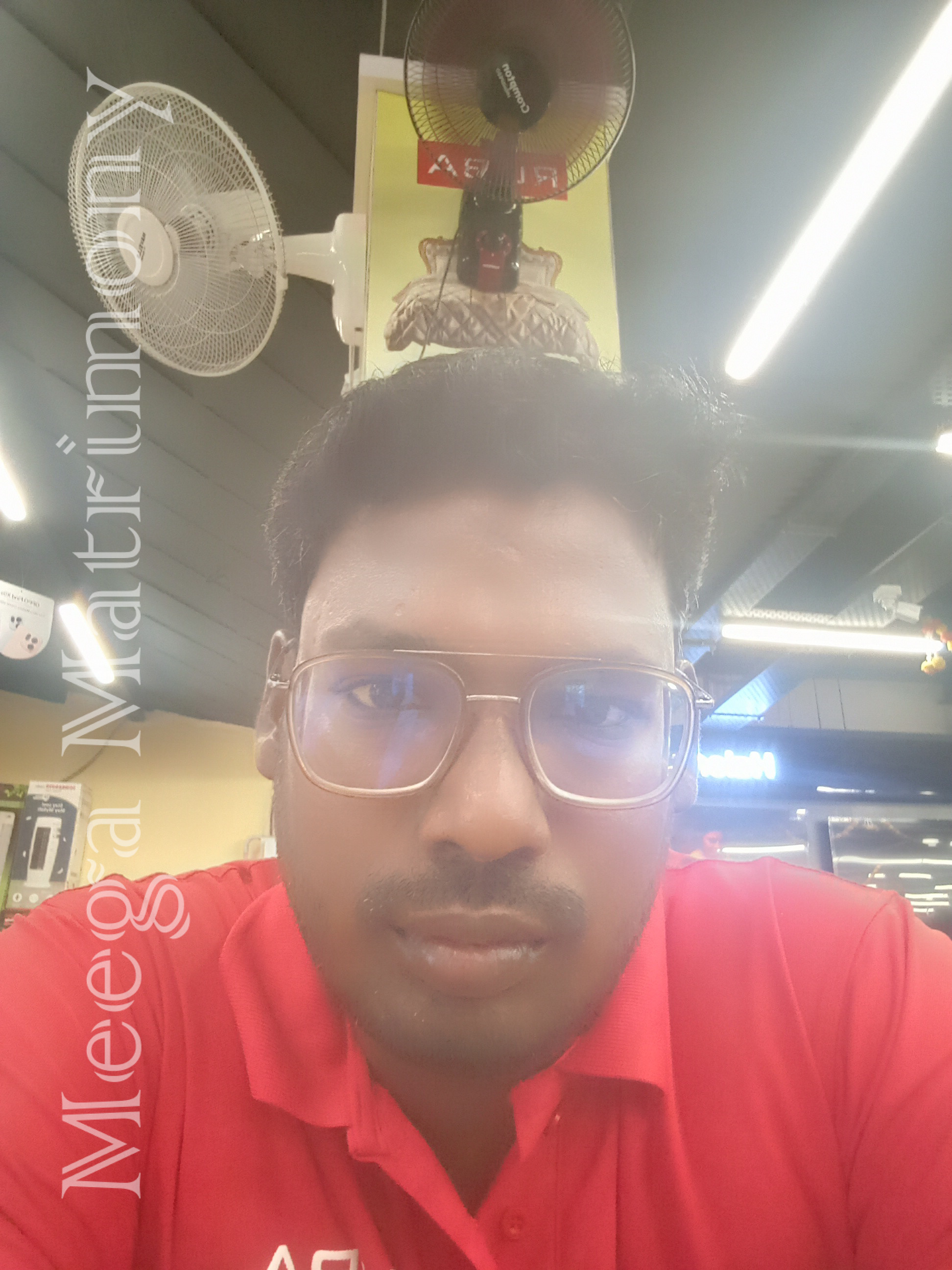 member-img